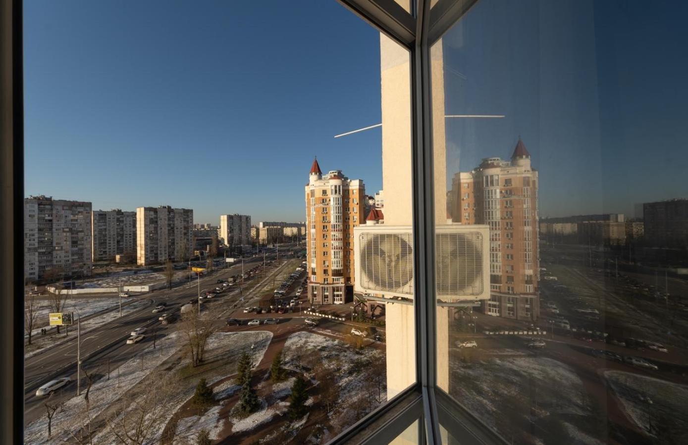 Apartment Obolon Natalka Park Kiev Bagian luar foto