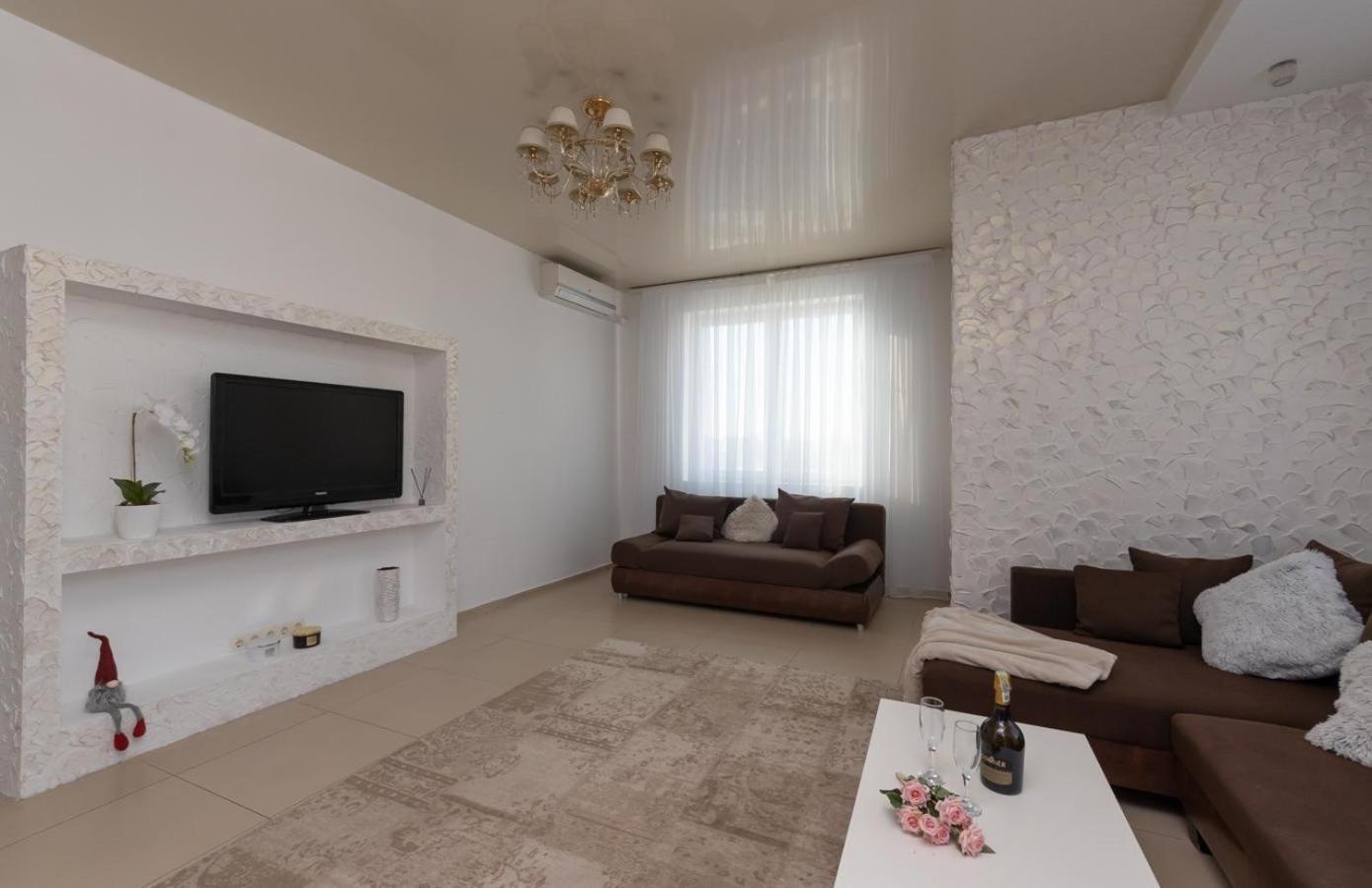 Apartment Obolon Natalka Park Kiev Bagian luar foto
